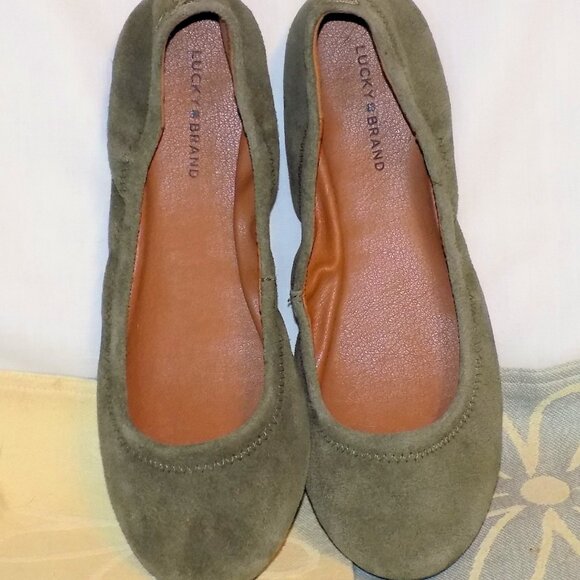 Lucky Brand LP-Erin Muted Olive Suede Ballet Flats Size 7.5 - Picture 2 of 6